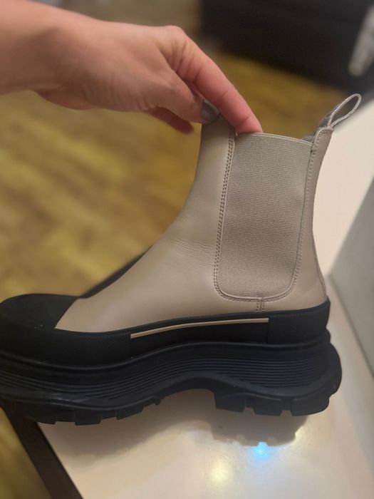 Ghete Alexander mc Queen noi