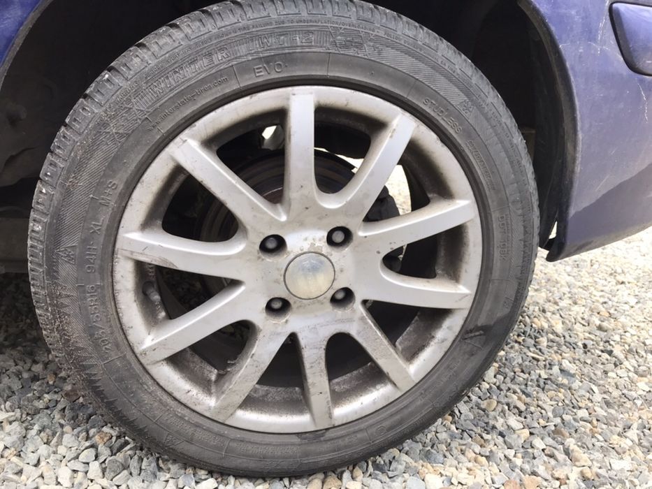 Nissan Almera 2.2d На Части