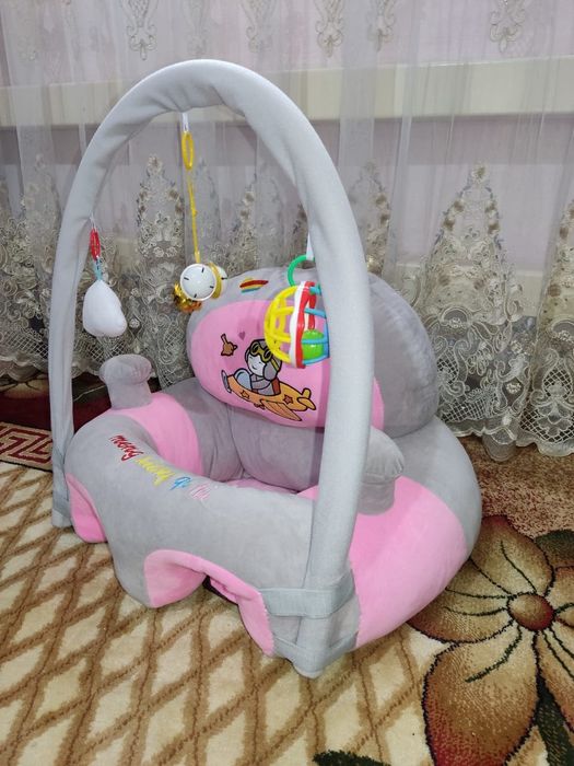 Срочно! Коляска, манеж, стульчик!