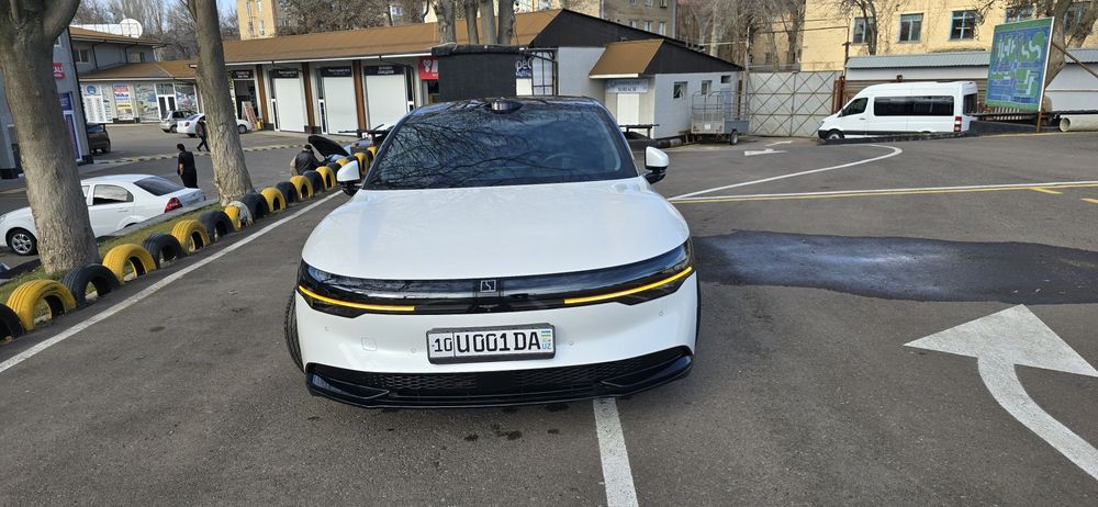 Продается ZEEKR 007