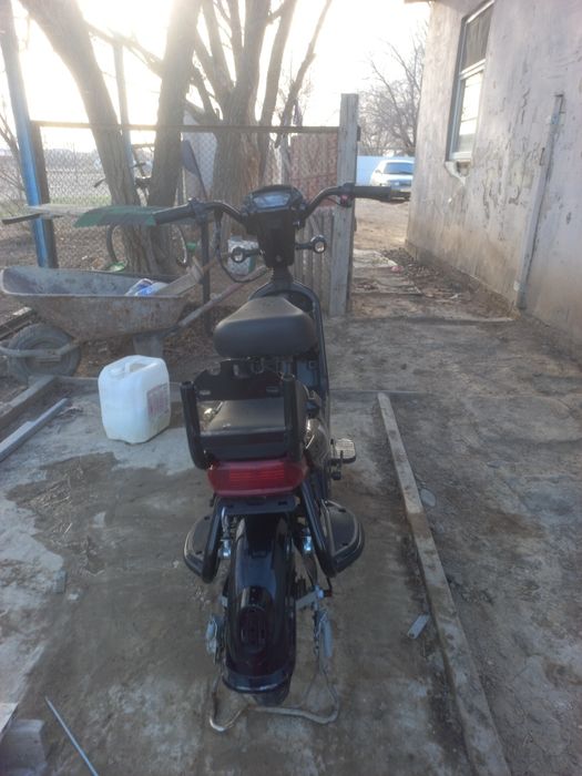 Скутер аманат х5