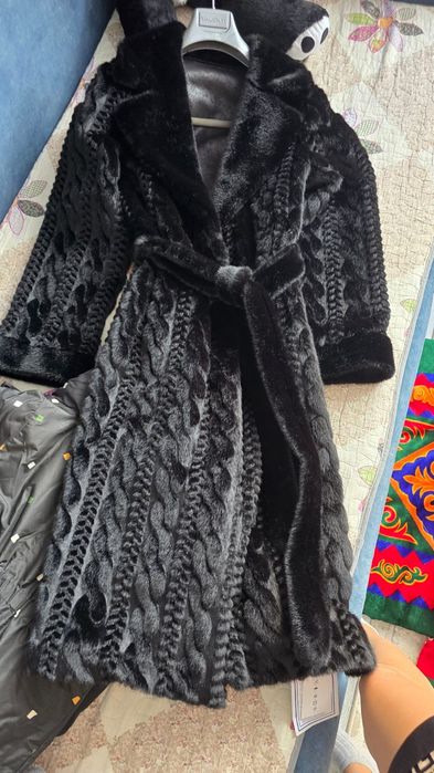Продам шубу одевала 1 раз