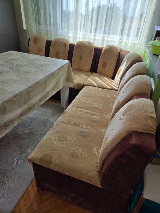 Кухненски ъглов диван