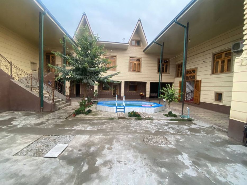 Srochni uchastka sotiladi