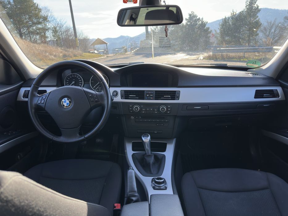 BMW 320d E91 2012
