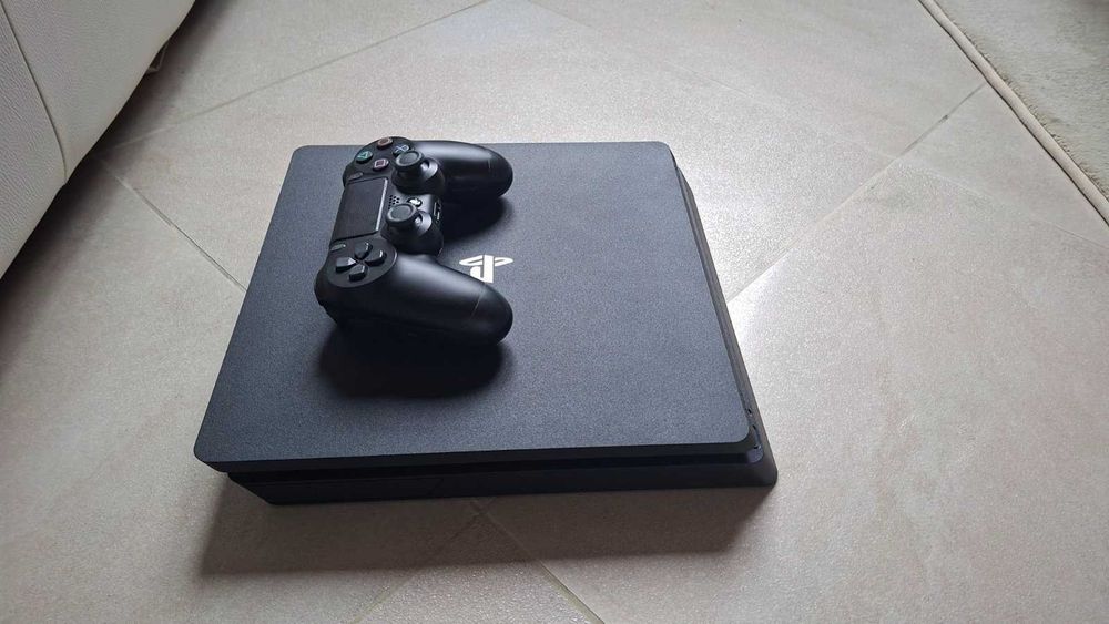 PlayStation 4 Slim / ps4 slim / 500GB + 7 Топ игри