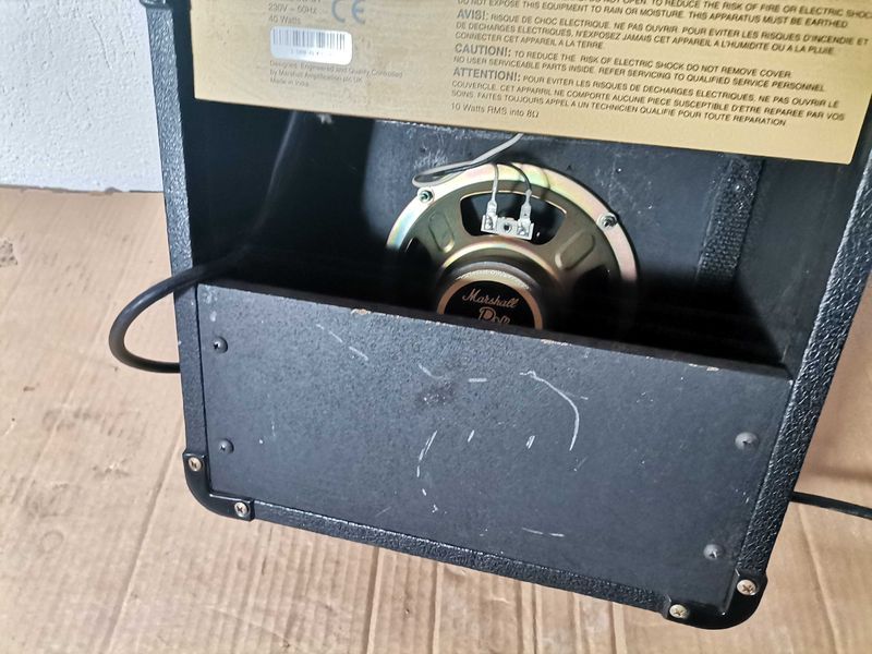 Кубе - Marshall G10MK