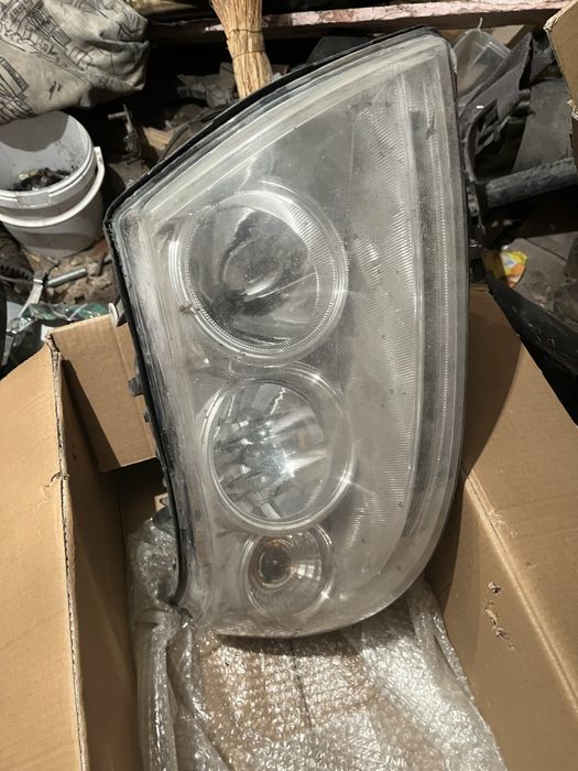 Продам фары Уаз Патриот