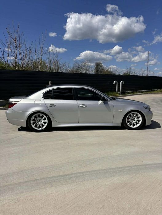 Vând bmw e60 3.0D