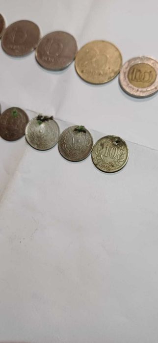 Лот от различни монети