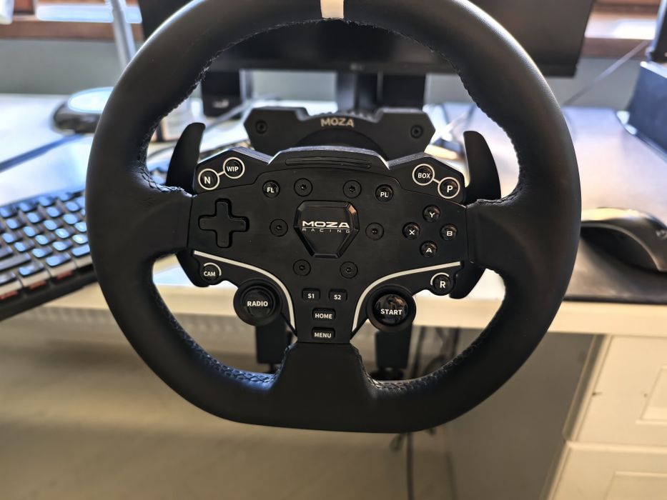 Игровой руль Moza r5 V2