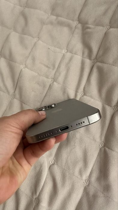 Iphone 16pro max,1 T