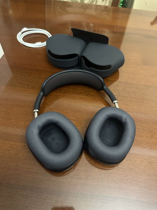 Apple AirPods Max (Space Gray) НОВЫЕ(не носил)
