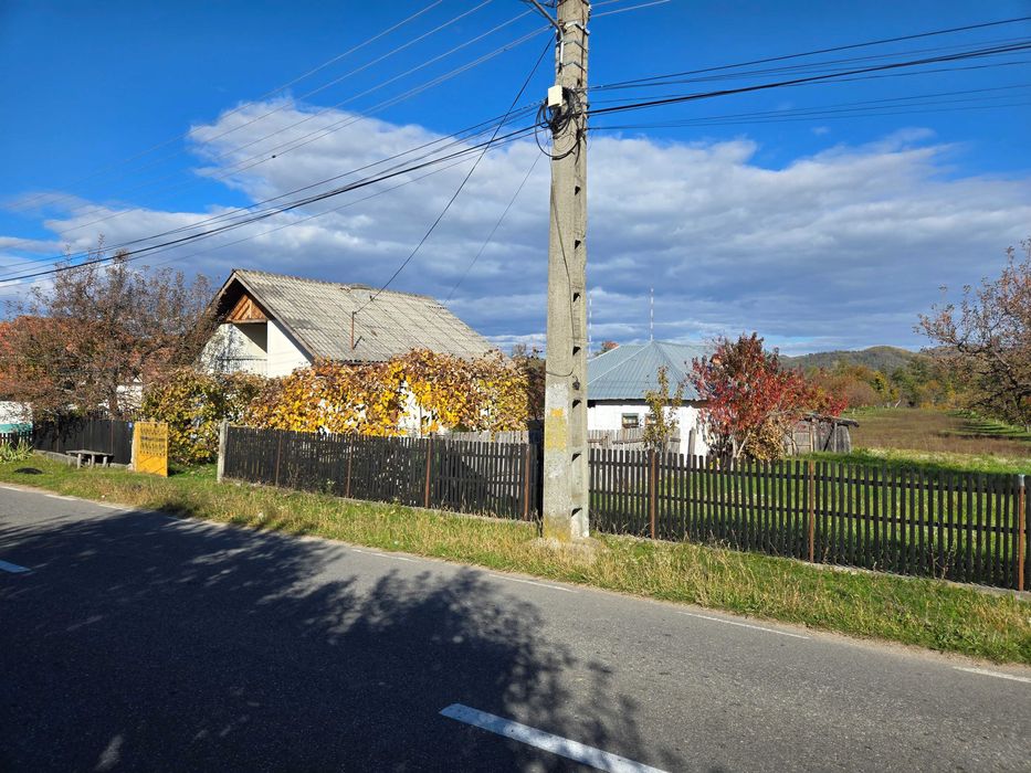 Casa si teren Candesti, Dambovita (langa Voinesti, 25km Targoviste)
