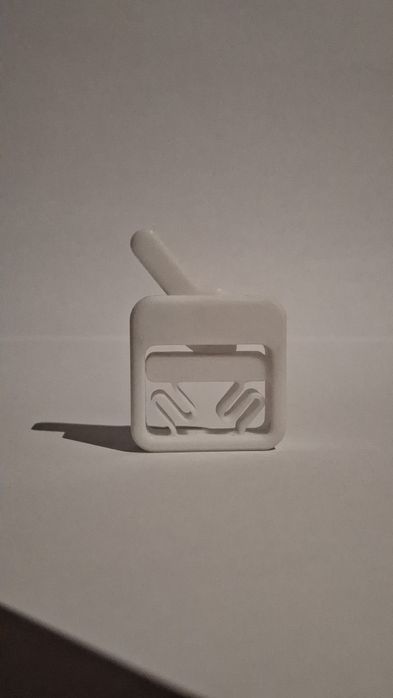 Клик фиджет, побира се в ръка