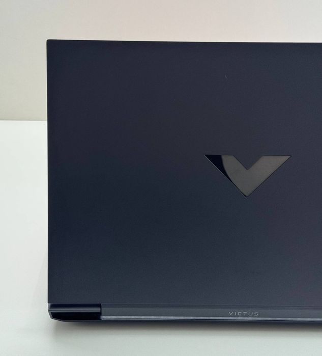 HP Victus — i7 12700H / RTX 3050Ti 4GB / DDR5 16GB /