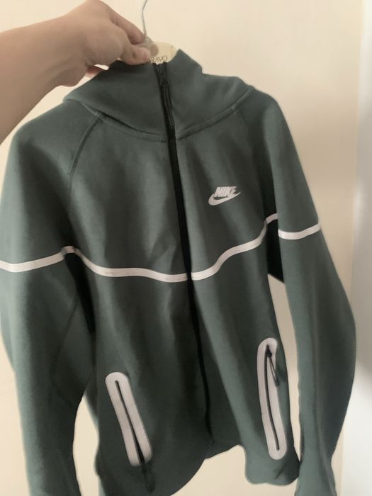 Tech Fleece зеленая