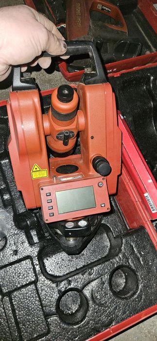 Vand diverse  pret in privat