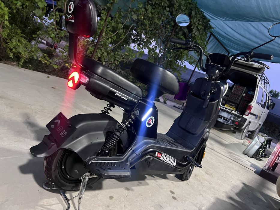 Skuter electro armada motors