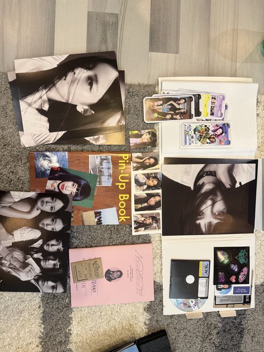 Album k-pop NewJeans Hyein version cd box