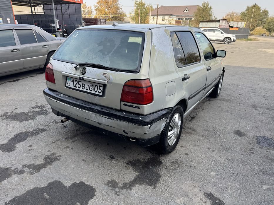 Гольф 3 сатылады