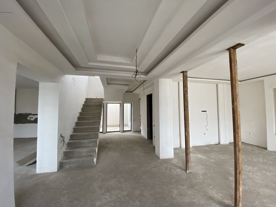 Коттедж Лимонария | 2 этажа, 200 м², 2,5 сотки (коттеж, ховли)