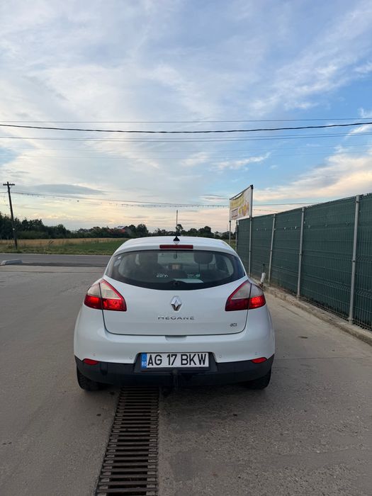 RENAULT Megane 2012 — imagine 3