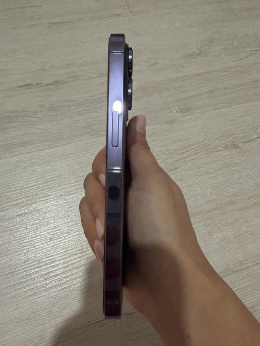 Продается Phone 14 pro