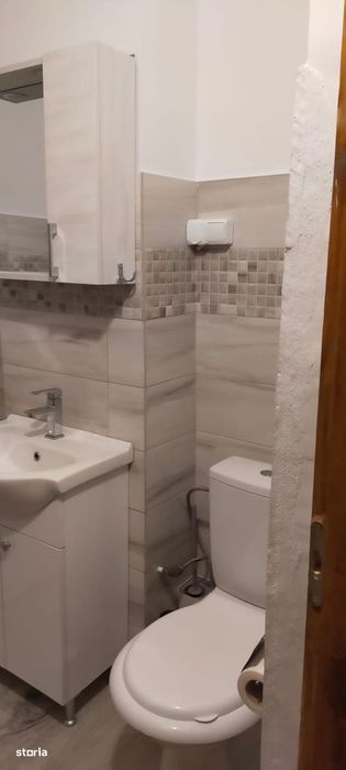 Garsoniera renovată, mobilată și utilată complet - spre inchiriere