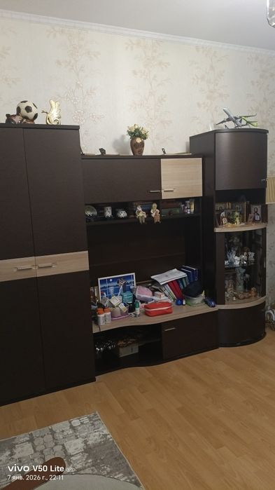 Продам стенку в хорошем состоянии