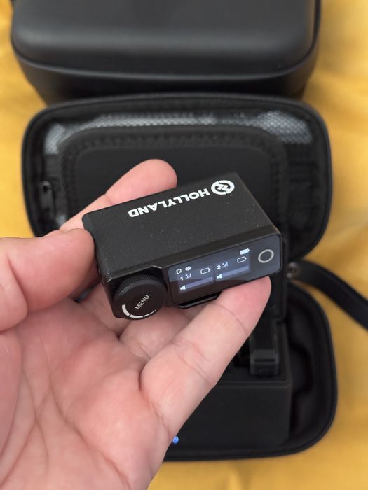 Hollyland Lark Max Duo - 2бр безжични брошки и двуканален приемник