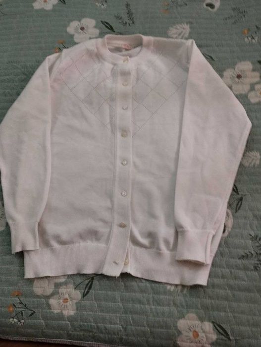 Продаются вещи на девочку