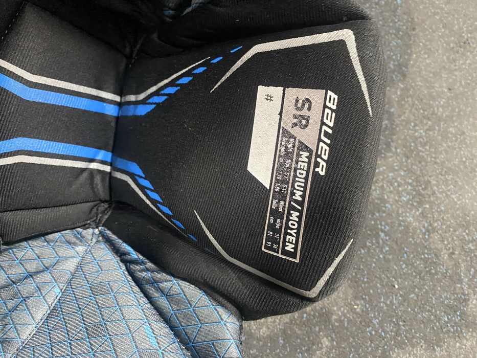 Шорты бауер х Размер sr m