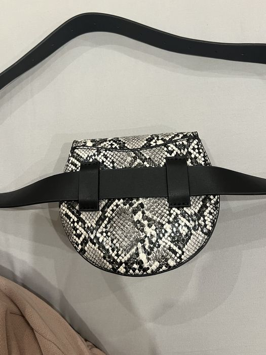 Чанта за кръст Mango