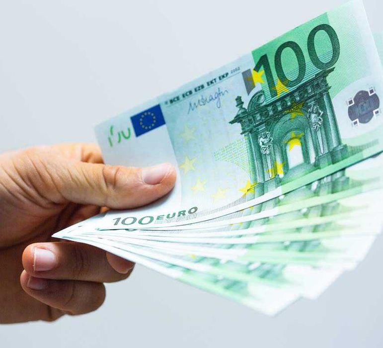 OFERIM CREDITE: Investiții de la 5.000 € la 150.000.000