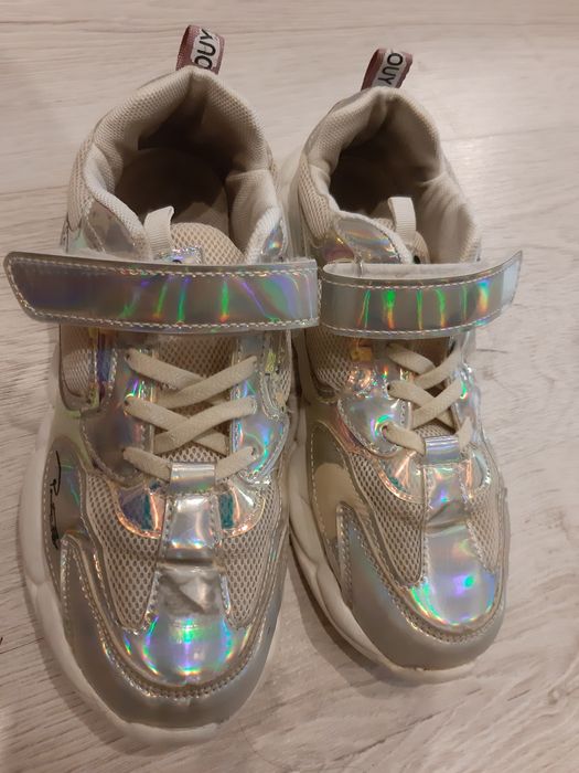 Кроссовки  36-37