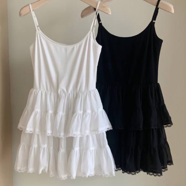 Продам белое платье нежное