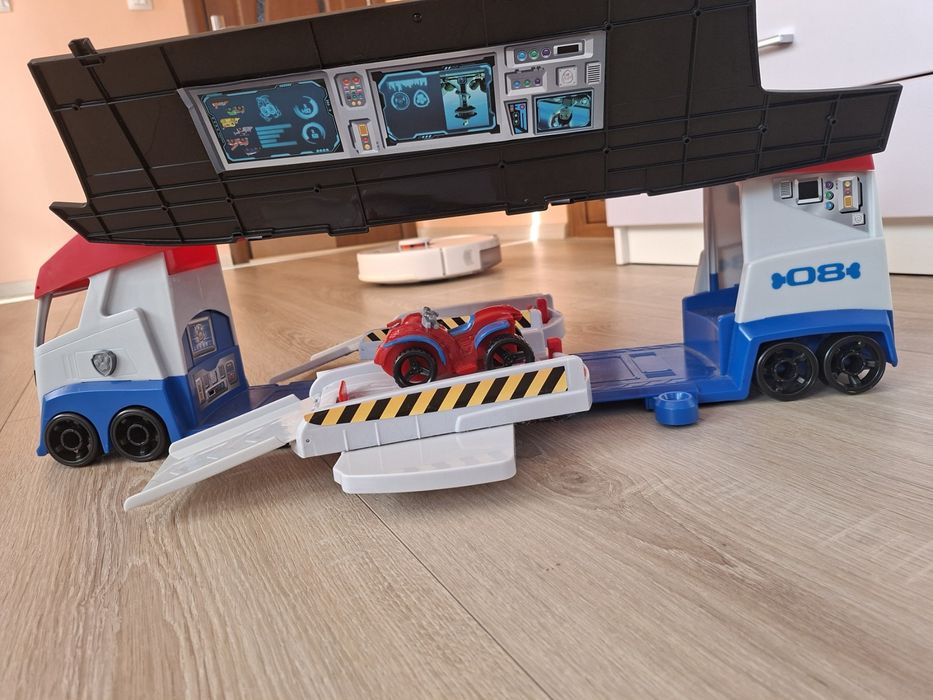 Камион Пес Патрул и комплект кученца