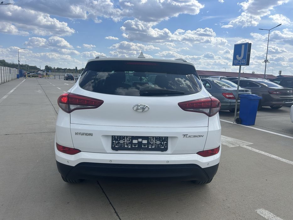 Hyundai tucson 1.7 crdi 140 cp,automat,an fabr 2016,euro6