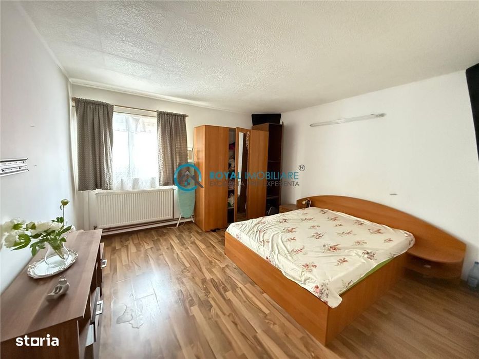 Royal Imobiliare - Vanzare Vila zona Paulesti