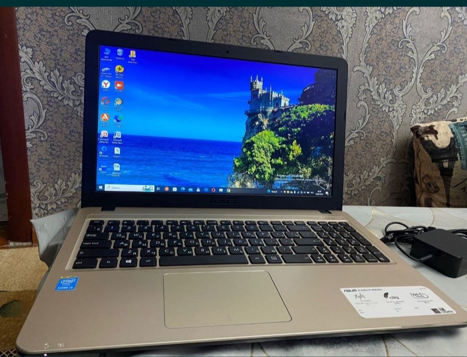 Продам Ноутбук Asus