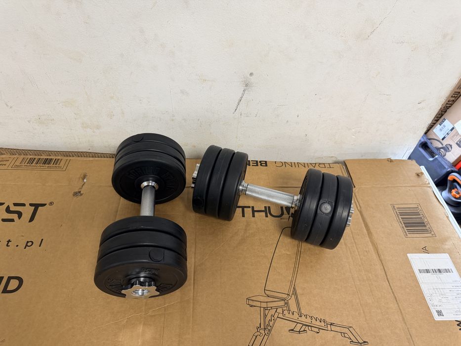 Gantere reglabile noi set  20 kg. 10 kg+10 kg=20 kg. Noi pret promo 150 lei