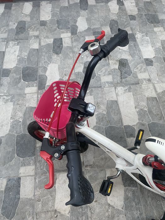 Bicicleta copii 4-7 ani