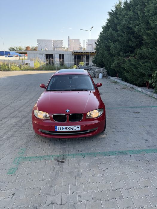 Vand seria 118D masina merge perfect