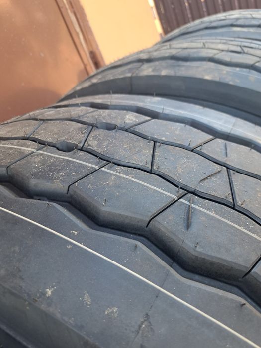 Vând 6 anvelope BFgoodrich385.65.22.5
