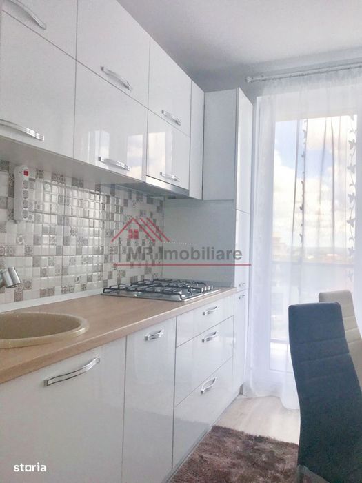 2 camere , bloc nou , modern , parcare subterană, zona Piața 1 Mai