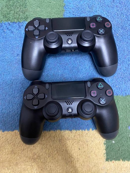 Продам Playstation 4 Slim