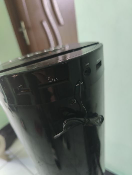 Boxa lenco tip tower