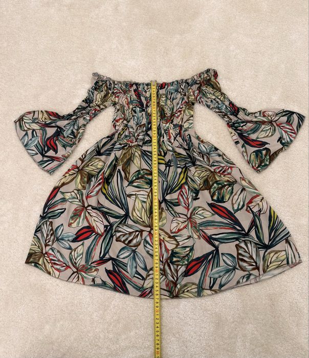 Rochie Boho Mini - umeri goi si imprimeu tropical, S