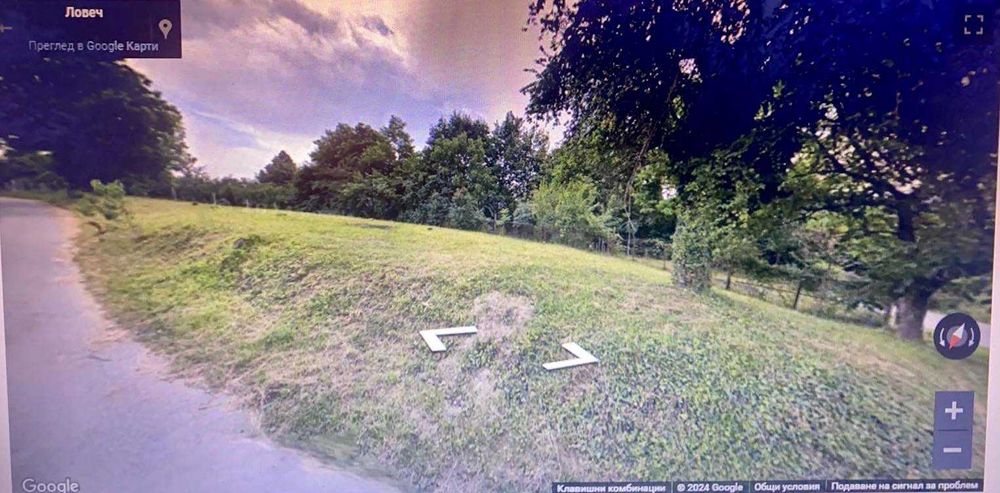 Парцел в регулация с ток и вода в село Белиш, махала Ангелска 656 кв.м